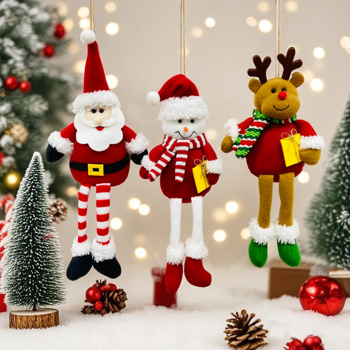 Top Holiday Plush Ornaments to Brighten Your Christmas Tree This Season